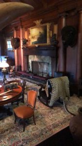 Sagamore-Hill-Teddy-Roosevelts-home living room