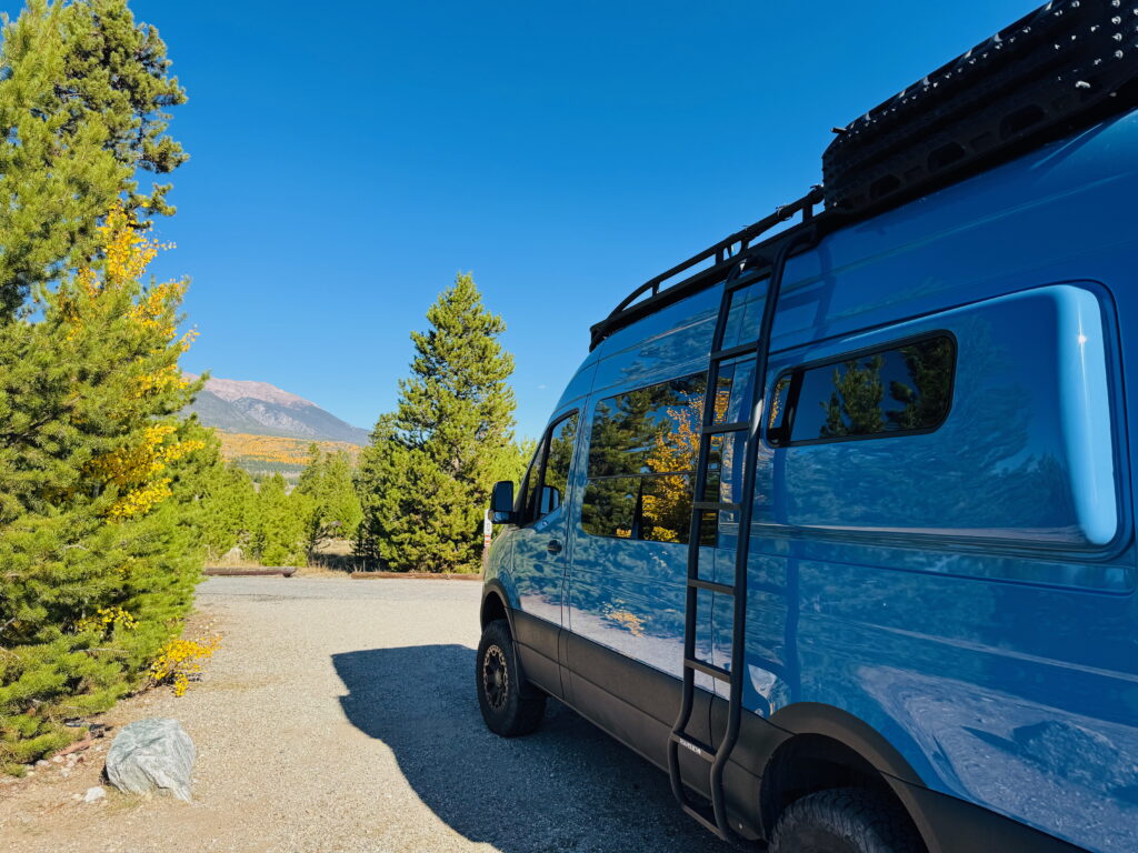 Blue sprinter van momentum vans